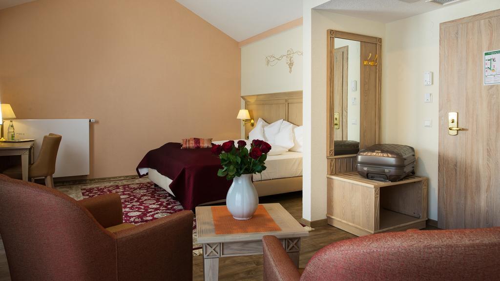 Hotel Rebstock Baden-Baden Exteriör bild